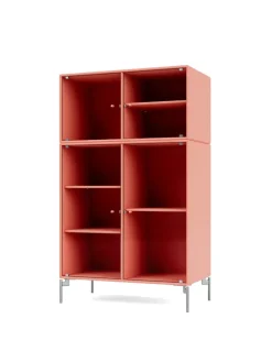 Ripple III Vitrineskab, inkl. ben fra Montana