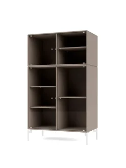 Ripple III Vitrineskab, inkl. ben fra Montana