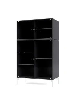 Ripple III Vitrineskab, inkl. ben fra Montana