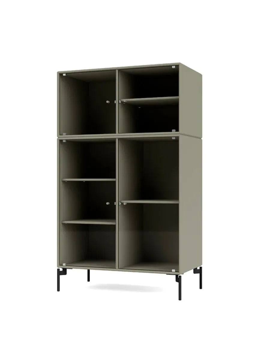 Ripple III Vitrineskab, inkl. ben fra Montana