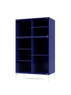 Ripple III Vitrineskab, inkl. ben fra Montana