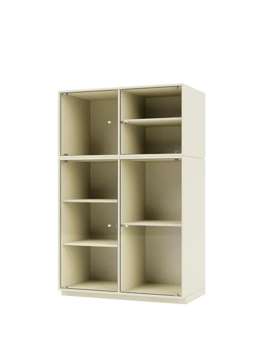 Ripple III Vitrineskab, inkl. sokkel fra Montana