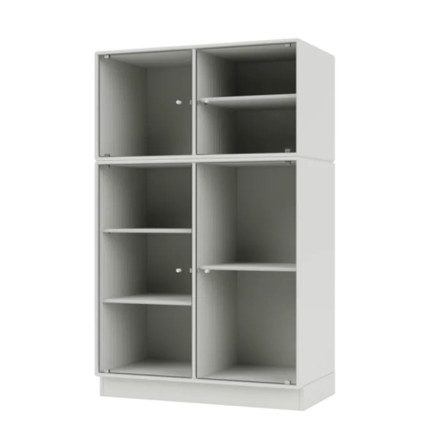 Ripple III Vitrineskab, inkl. sokkel fra Montana