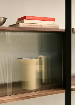 Rombe, Configuration J fra &Tradition