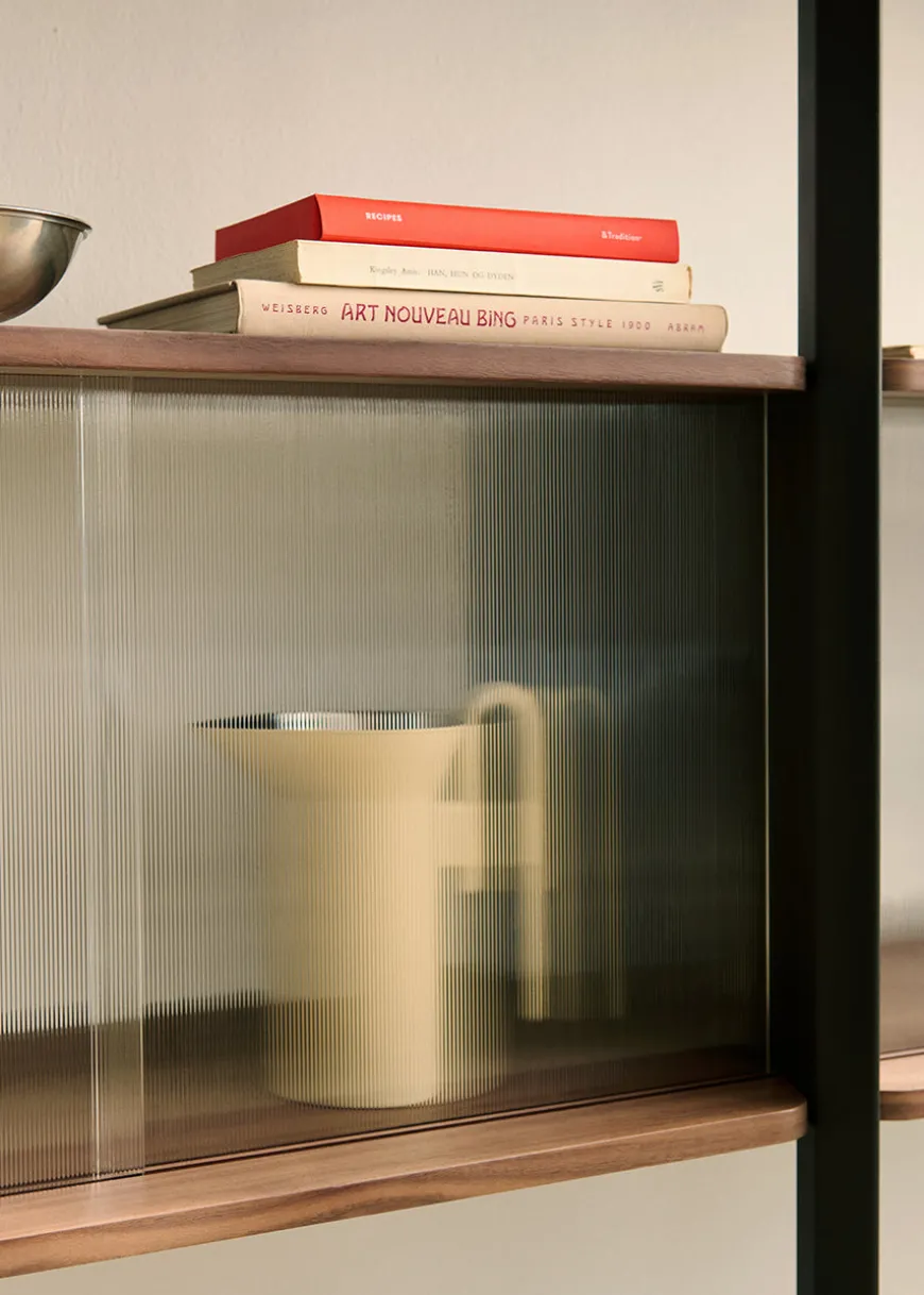 Rombe, Configuration J fra &Tradition