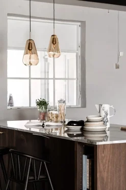 Saga Højstol, sortlakeret eg fra Oaklings