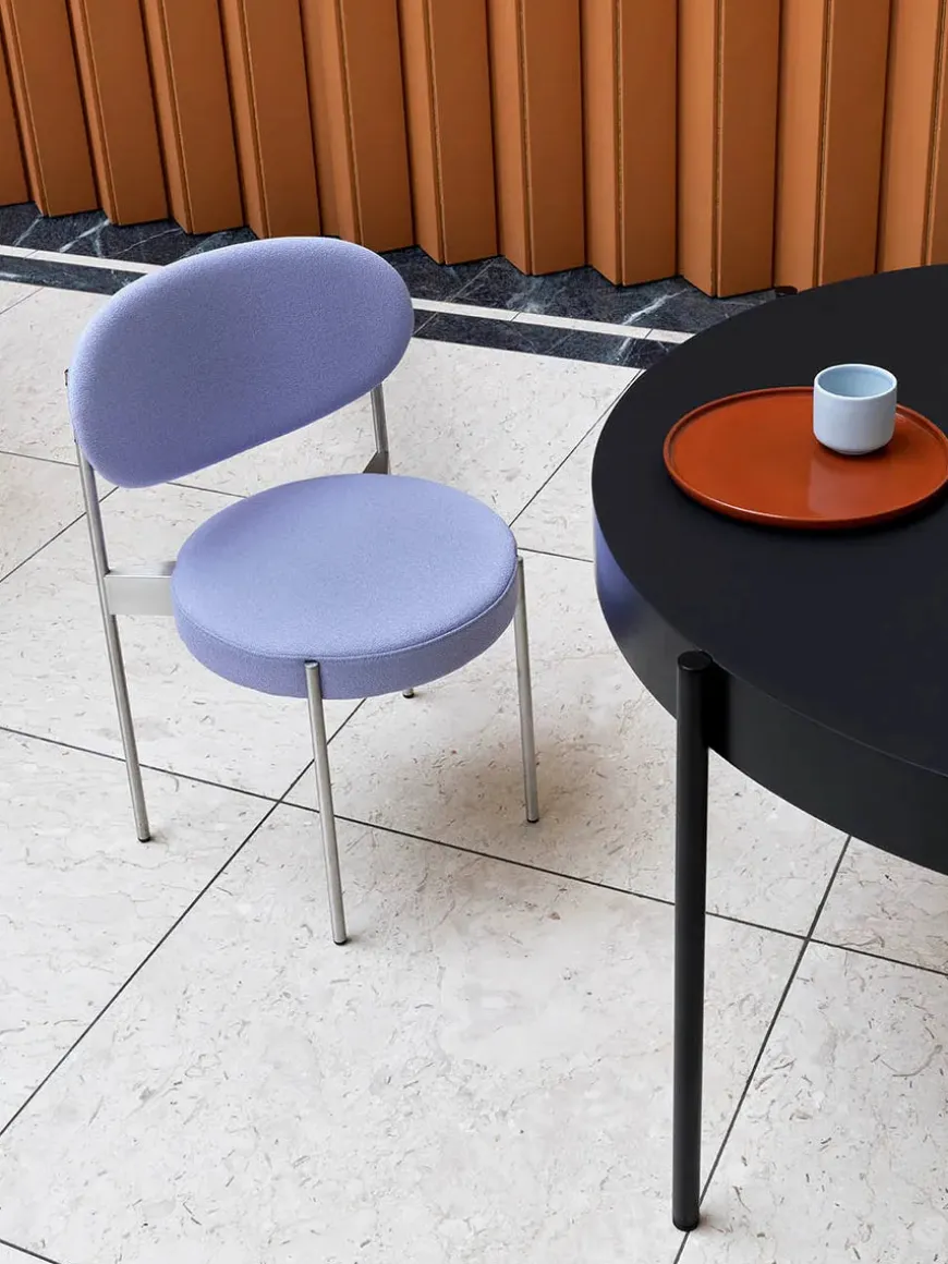 Serie 430 bord, sort af Verner Panton