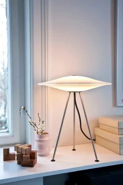 Sinus Ø44 bordlampe fra Piet Hein