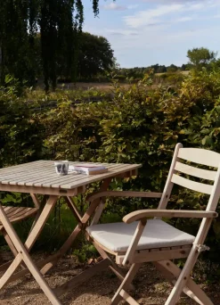 Skagerak Selandia Sæt, 4 armstole og bord 147 fra Fritz Hansen