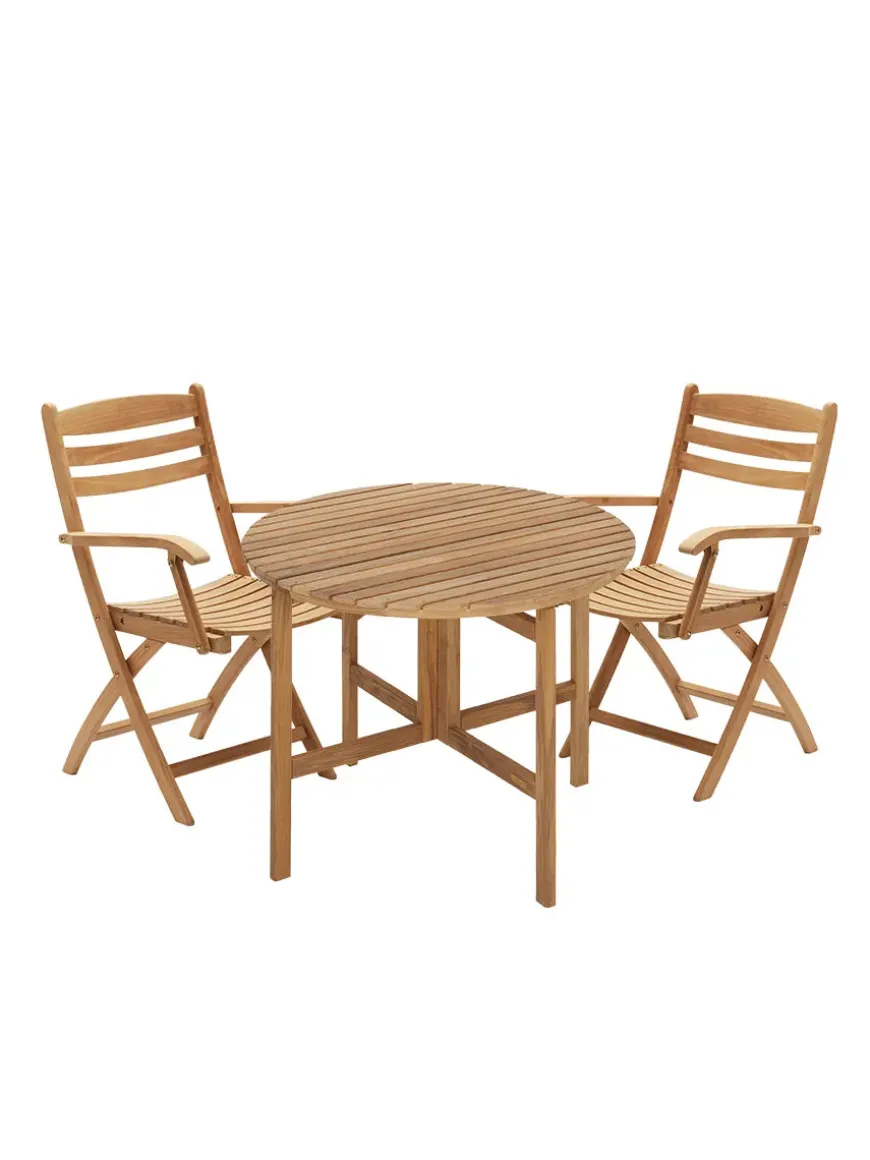 Skagerak Selandia Sæt, 2 armstole og Ø 94 bord fra Fritz Hansen