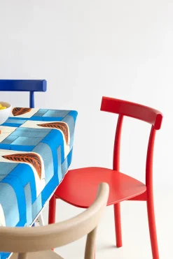 Skinny wooden chair, ash/white fra Nine