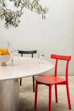 Skinny wooden chair, oak fra Nine