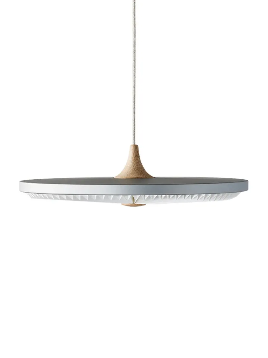 Soleil pendel medium, lys eg, plast skærm fra Le Klint