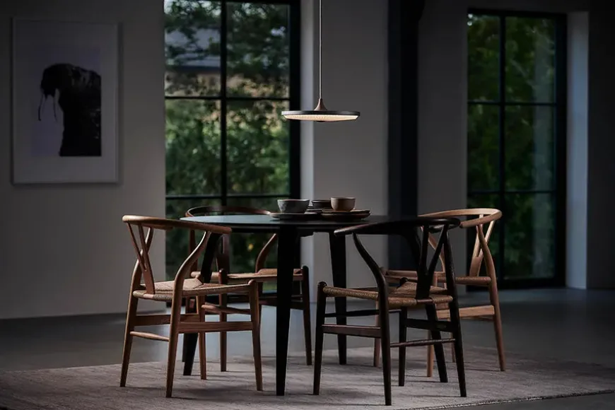 Soleil pendel small, lys eg, plast skærm fra Le Klint