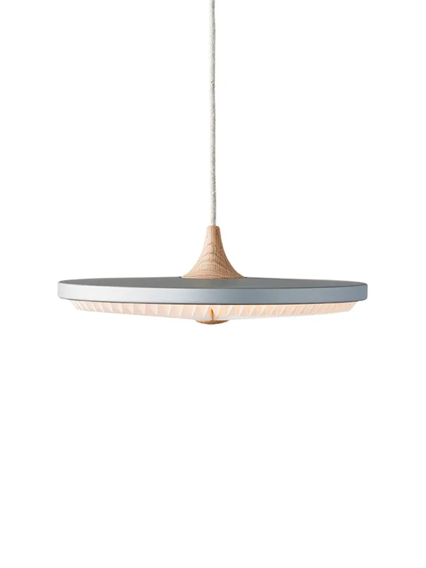 Soleil pendel small, lys eg, plast skærm fra Le Klint