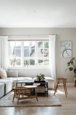 Storm Børnestol, sortlakeret eg fra Oaklings