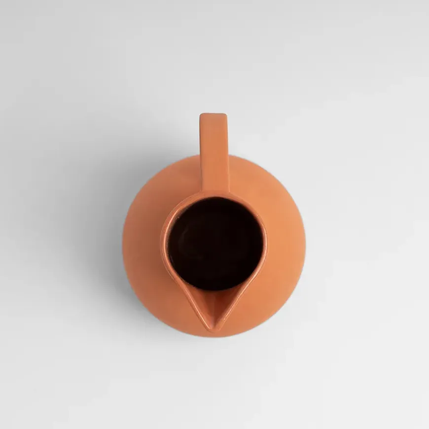 Strøm Kande, terracotta fra raawii