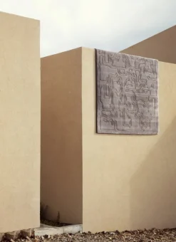 Structures 2.0 Tæppe, Volcano dust fra Massimo