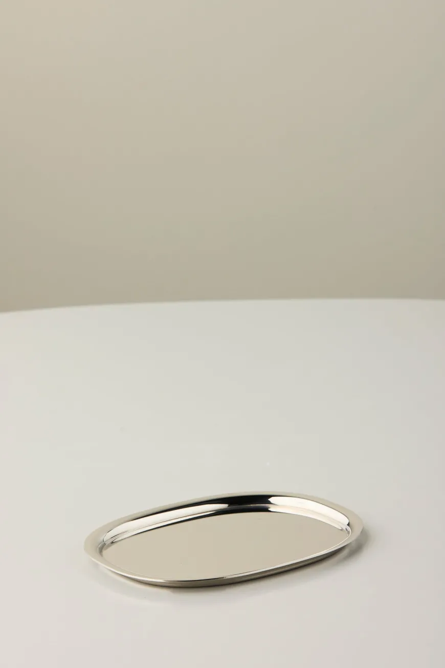 Superelliptisk bakke i rustfrit stål fra Piet Hein