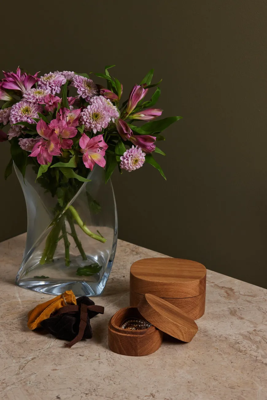 Superelliptisk æske i eg fra Piet Hein