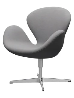 Svanen, sort læder/aluminium af Arne Jacobsen