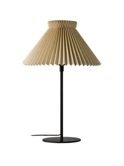 334T Bordlampe, buttermilk fra Le Klint
