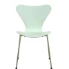 70th Anniversary Edition 3107 Spisebordsstol, 7:14 AM Green af Arne Jacobsen