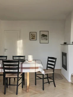 The Klint Chair, sortlakeret eg fra Fredericia Furniture