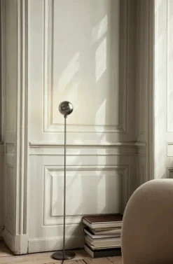 Tiny Floor Lamp fra Ferm Living