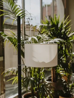 TMM Gulvlampe, eg fra Santa and Cole