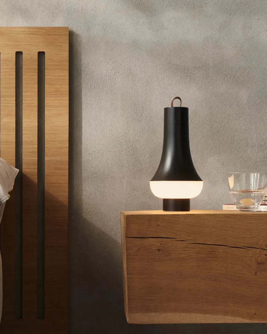 Tomoshi Portable, dark brown fra Louis Poulsen