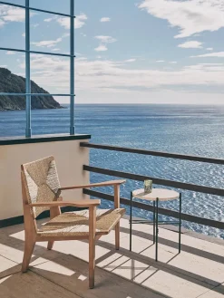 TS Outdoor Side Table fra GUBI