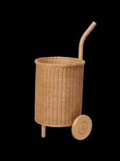 Tukki Trolley – naturlig rattan vogn fra Ferm Living