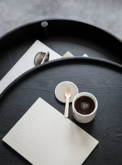 Turning Table, black ash fra Audo Copenhagen