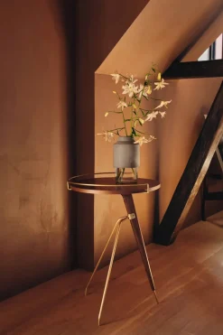 Umanoff Side Table 45 fra Audo Copenhagen