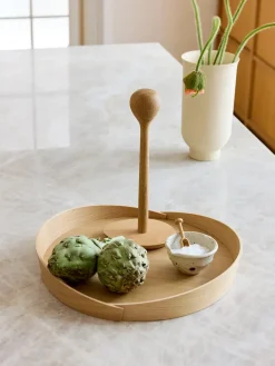 V1 Kamma Køkkenrulleholder fra FDB Møbler