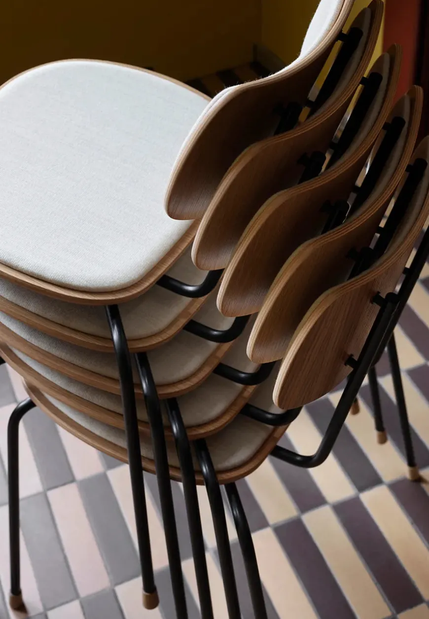 Vega Stol, polstret fra Carl Hansen & Søn