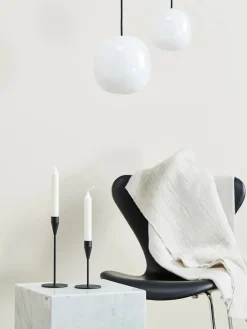 Venus Lysestage, sort fra Piet Hein