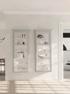 Væghængt Vitrineskab Classic V4, hvid fra Lindebjerg Design