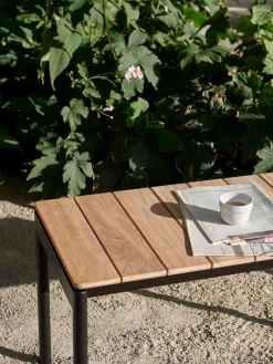 Ville AV28 Havebænk, 180x40 fra &Tradition