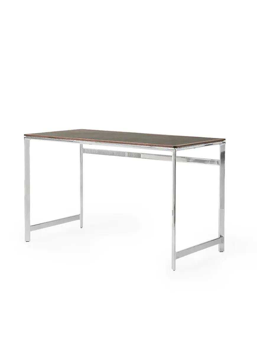 VIPP430 Studio Desk, camel leather fra Vipp