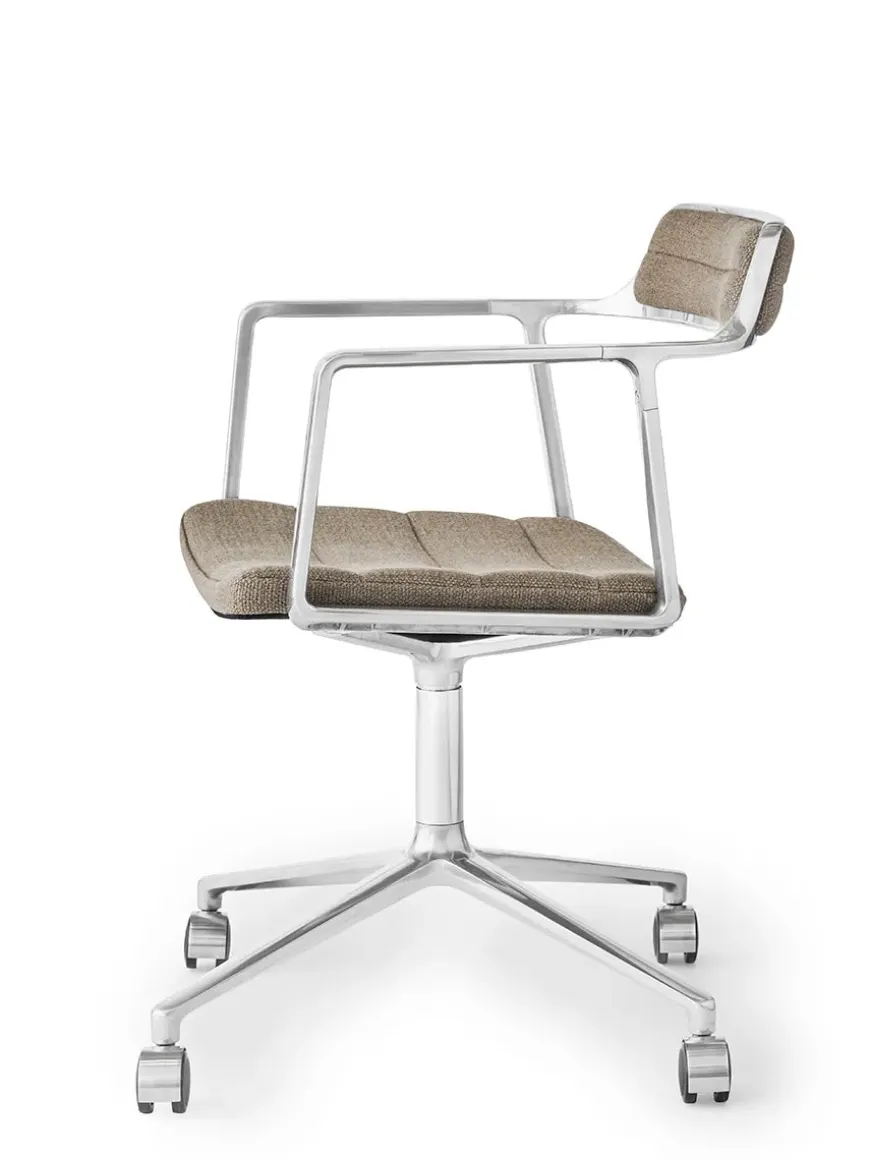 VIPP452 Swivel Chair m/sort stel & hjul, sort læder fra Vipp