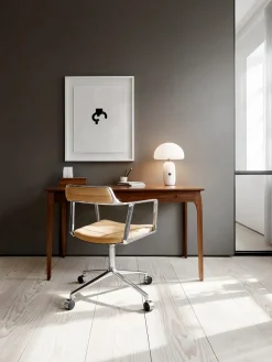 VIPP452 Swivel Chair m/sort stel & hjul, sort læder fra Vipp