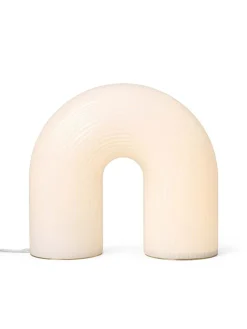 Vuelta Floor Lamp fra Ferm Living