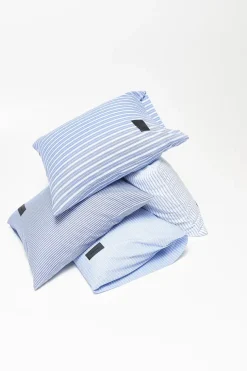 Wall Street Oxford Pillow Cover 50x70 cm fra Magniberg