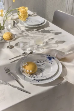 Waves dug råhvid fra Royal Copenhagen