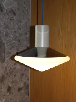 Whipped Pendant Lamp, ocean blue fra LEO Objects