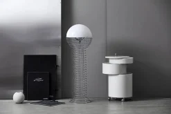 Wire Gulvlampe, orange af Verner Panton