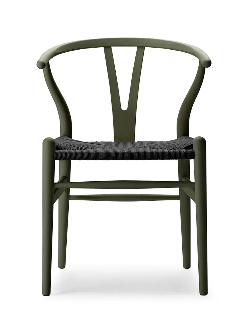 Y-stol CH24 Soft Barley med sort flet af Hans J. Wegner