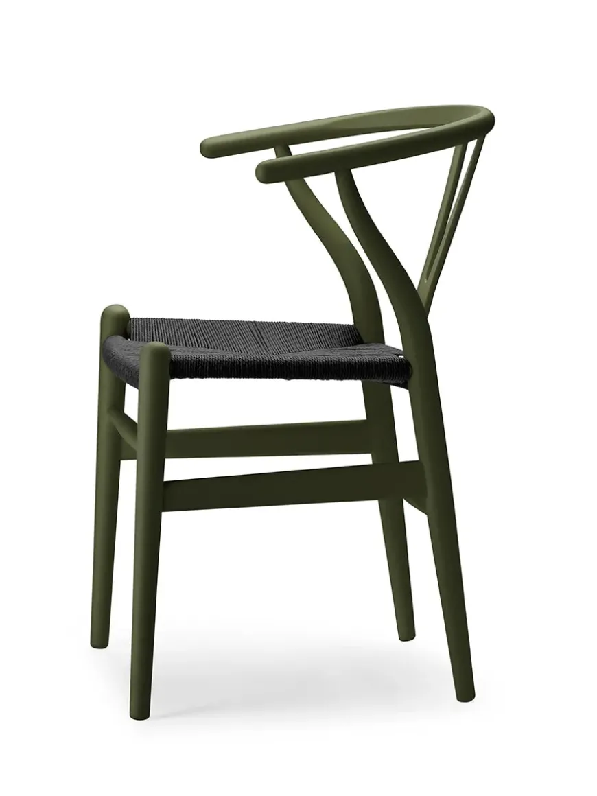Y-stol CH24 Soft Barley med sort flet af Hans J. Wegner
